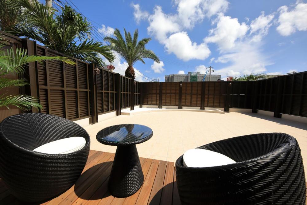 Terrace Garden Mihama Resort Chatan Exteriör bild